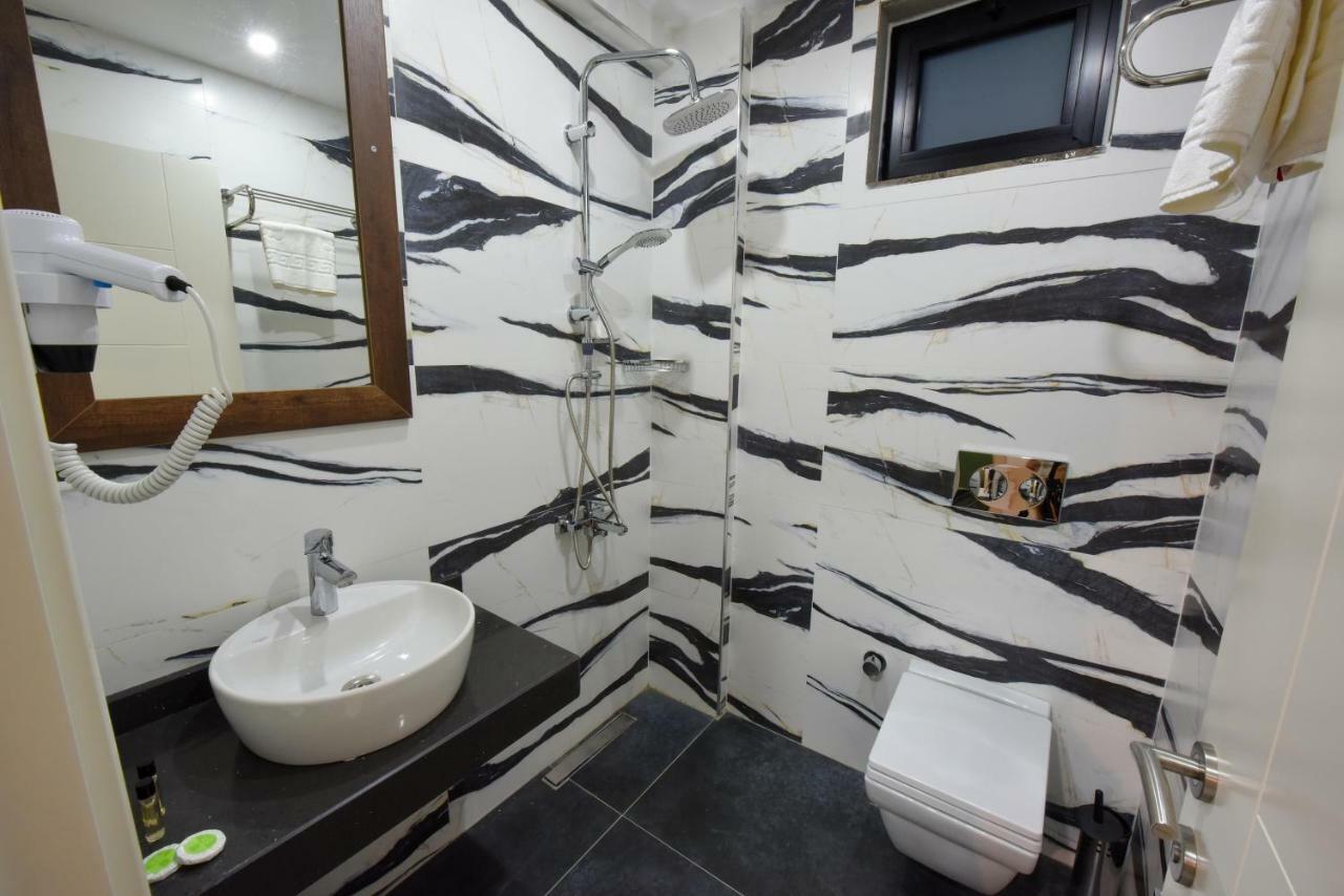 Lidya Hotel Fethiye Exterior photo
